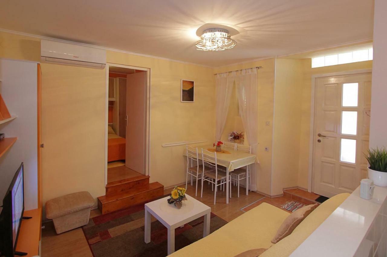Apartment Tancabel ลอฟราน ภายนอก รูปภาพ